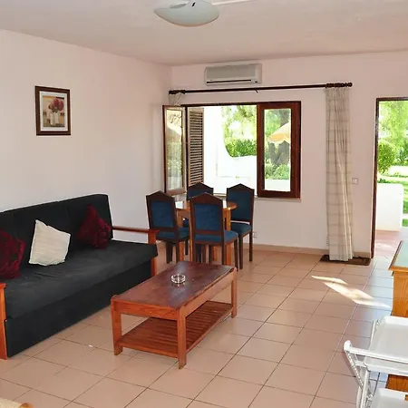 Casal Das Alfarrobeiras * Vilamoura